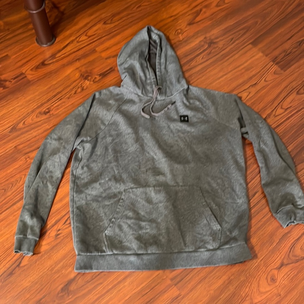 Under Armour mens pull over Sz XXL